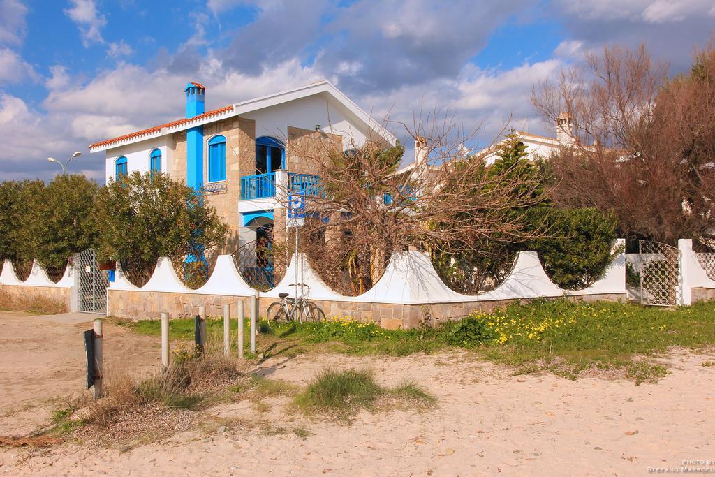 La Casa Sulla Spiaggia Flumini di Quartu Exterior photo