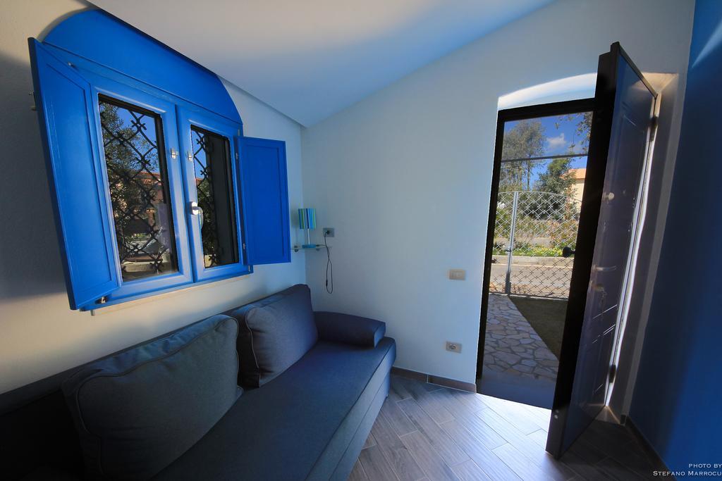 La Casa Sulla Spiaggia Flumini di Quartu Exterior photo